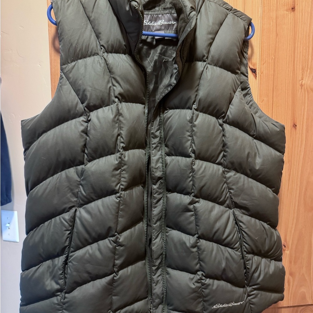 Eddie Bauer Men's Olive Quilted Vest